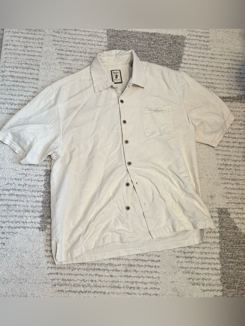 Jamaica Jaxx Men's Short-Sleeve Button-Down Shirt 100% Silk